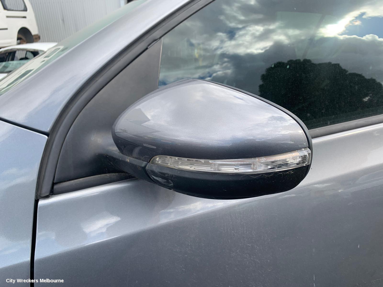 VOLKSWAGEN GOLF TAILGATE HANDLE, GEN 6, HATCH, NON CAMERA TYPE, 10/2008 - 03/2013
