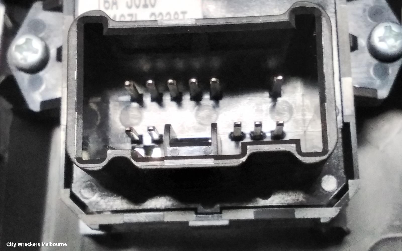 HONDA CIVIC PWR DR WIND SWITCH, RH FRONT (MASTER SWITCH), HATCH, MANUAL FOLD TYPE, 10TH GEN, 05/2016 - 08/2021