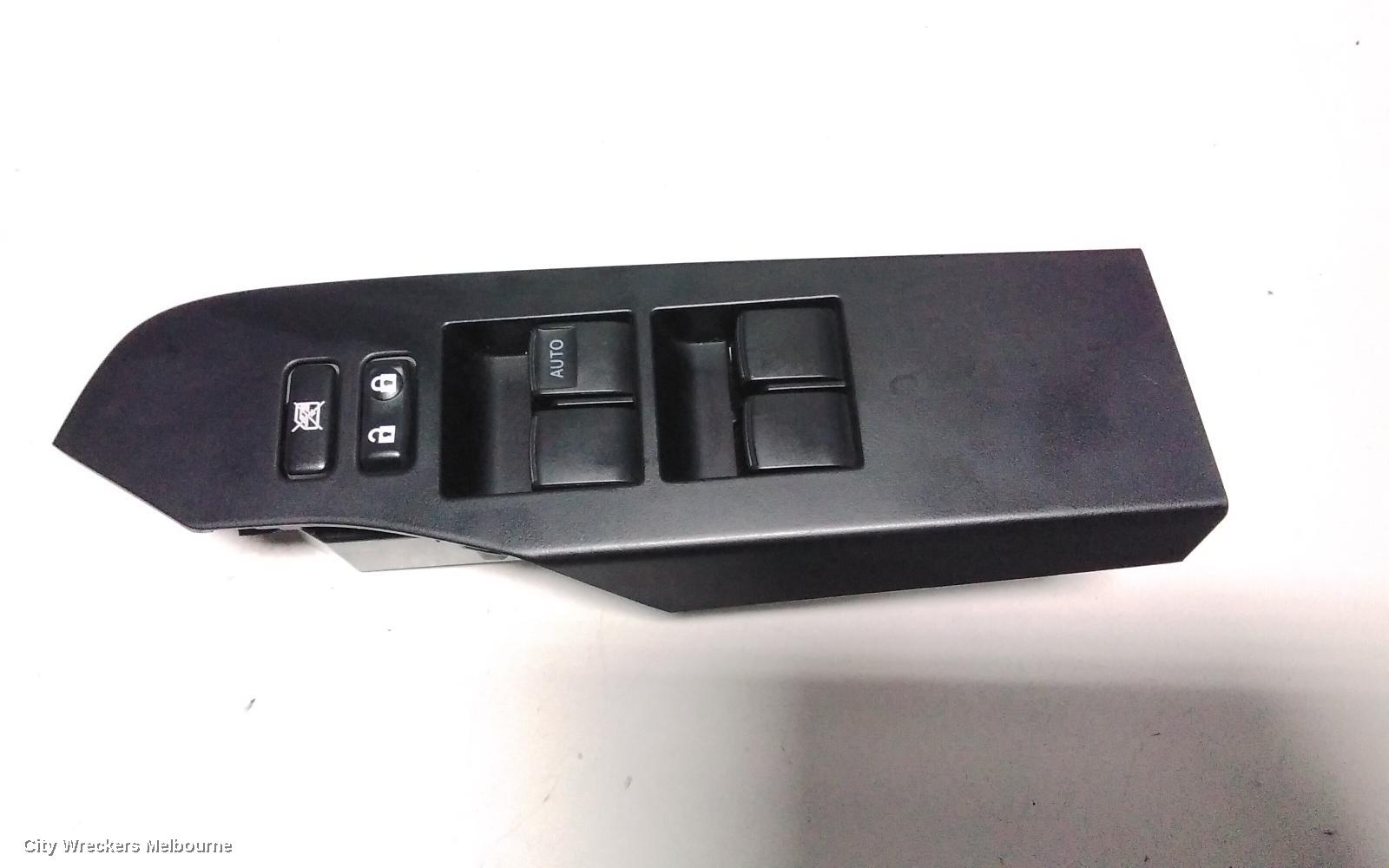 TOYOTA COROLLA PWR DR WIND SWITCH, RH FRONT (MASTER SWITCH), ZRE182R, HATCH, STANDARD, 03/2015 - 06/2018