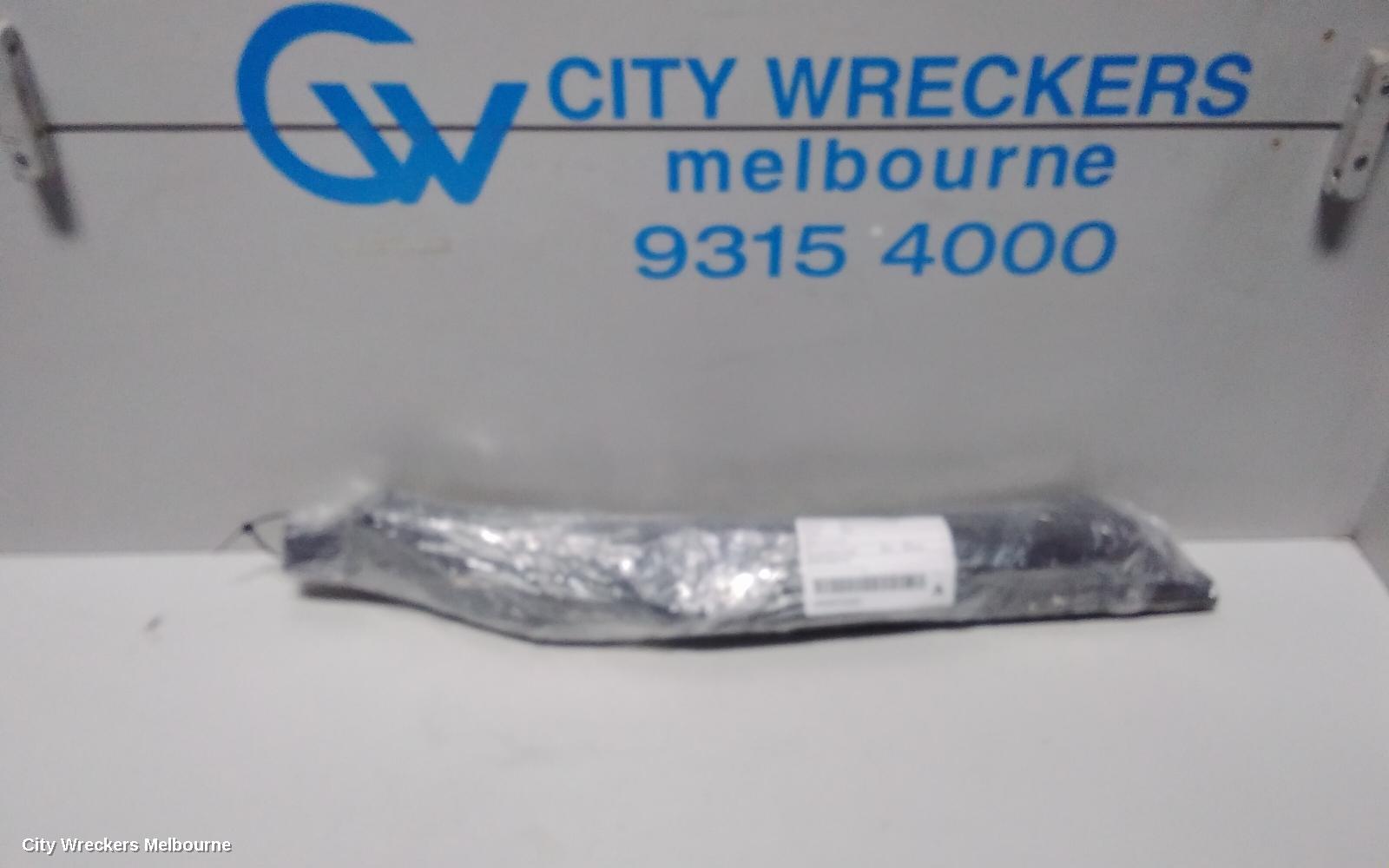 LAND ROVER RANGEROVER EVOQUE, L538, 11/2011 - 01/2019, DOOR RUBBER RHR: 72323