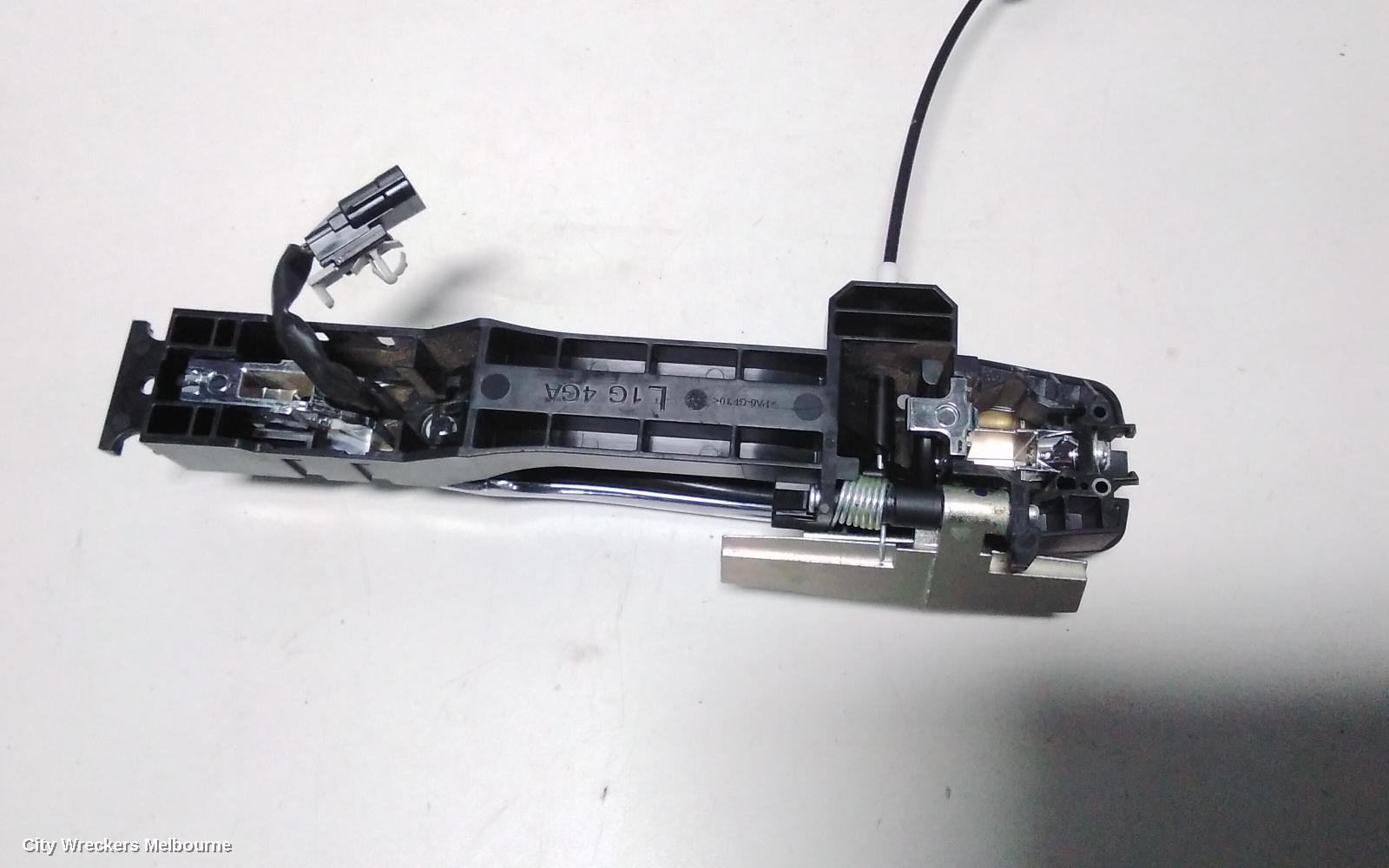 NISSAN XTRAIL DOOR HANDLE, OUTER, LH FRONT, T32, 02/2014 ONWARDS