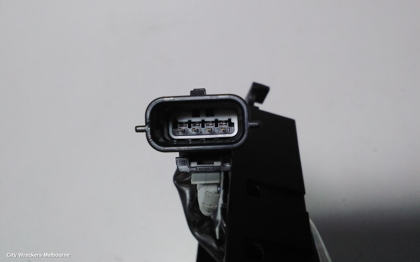 NISSAN XTRAIL DOOR HANDLE, OUTER, LH FRONT, T32, 02/2014 ONWARDS