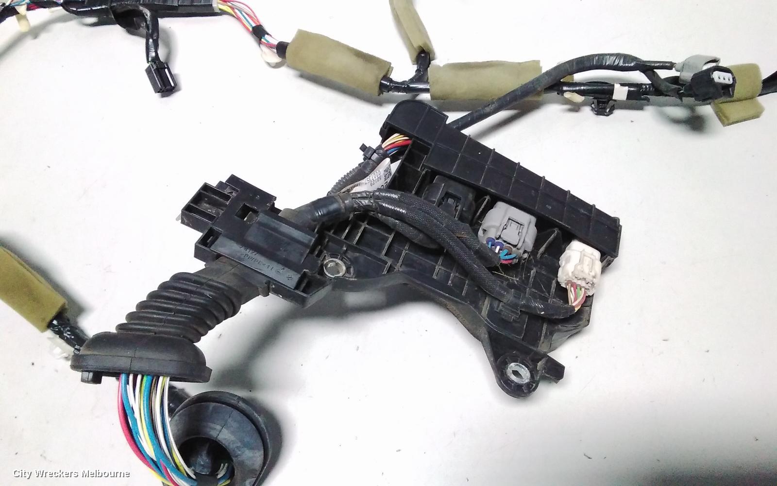 TOYOTA HIACE WIRE HARNESS, TRH/KDH 03/2005 - 04/2019