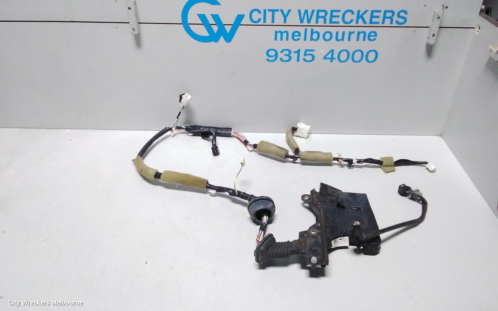 TOYOTA HIACE WIRE HARNESS, TRH/KDH 03/2005 - 04/2019