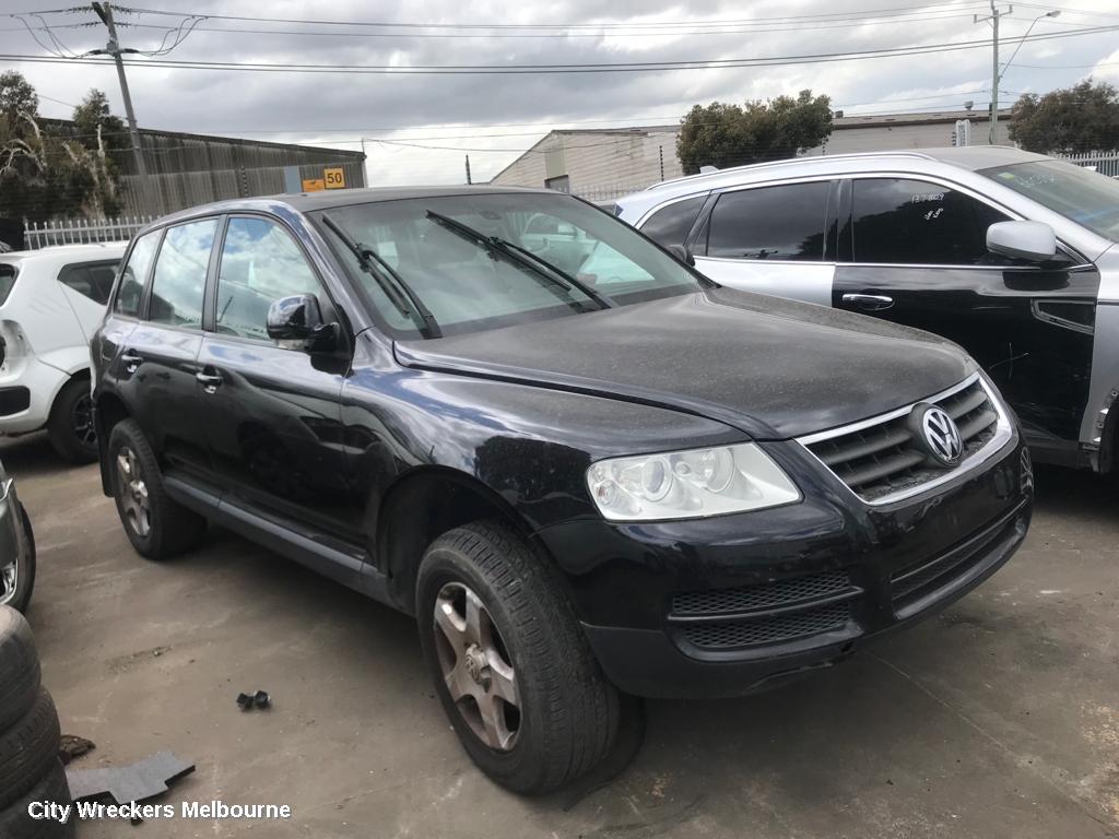 VOLKSWAGEN TOUAREG REAR GARNISH, TAILGATE LAMP (RH SIDE), 7L, 09/2003 - 06/2007
