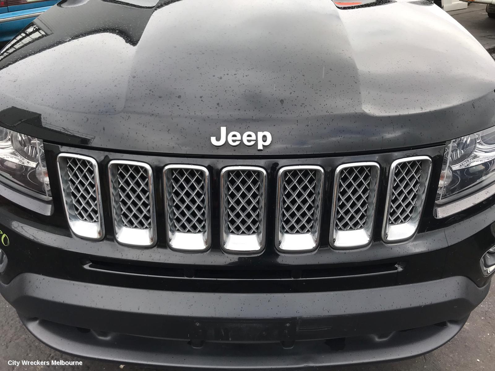 JEEP COMPASS RIGHT INDICATOR/FOG/SIDE, BUMPER FOGLAMP, MK, 07/2011 - 06/2013
