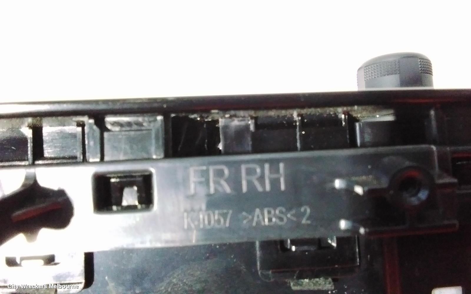 MAZDA CX5 PWR DR WIND SWITCH, RH FRONT (MASTER SWITCH), KF, W/ POWER FOLD TYPE, 02/2017 ONWARDS