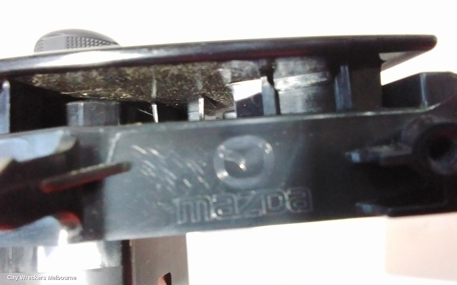 MAZDA CX5 PWR DR WIND SWITCH, RH FRONT (MASTER SWITCH), KF, W/ POWER FOLD TYPE, 02/2017 ONWARDS
