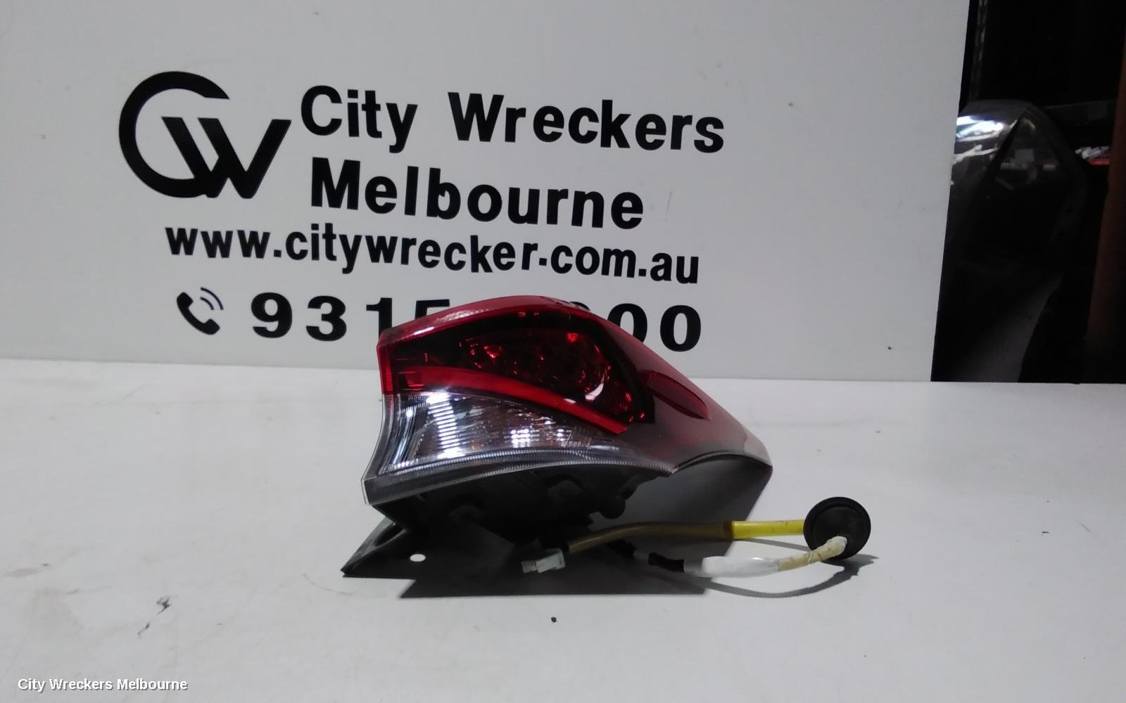 TOYOTA COROLLA RIGHT TAILLIGHT, ZRE182R, HATCH, 03/2015 - 06/2018