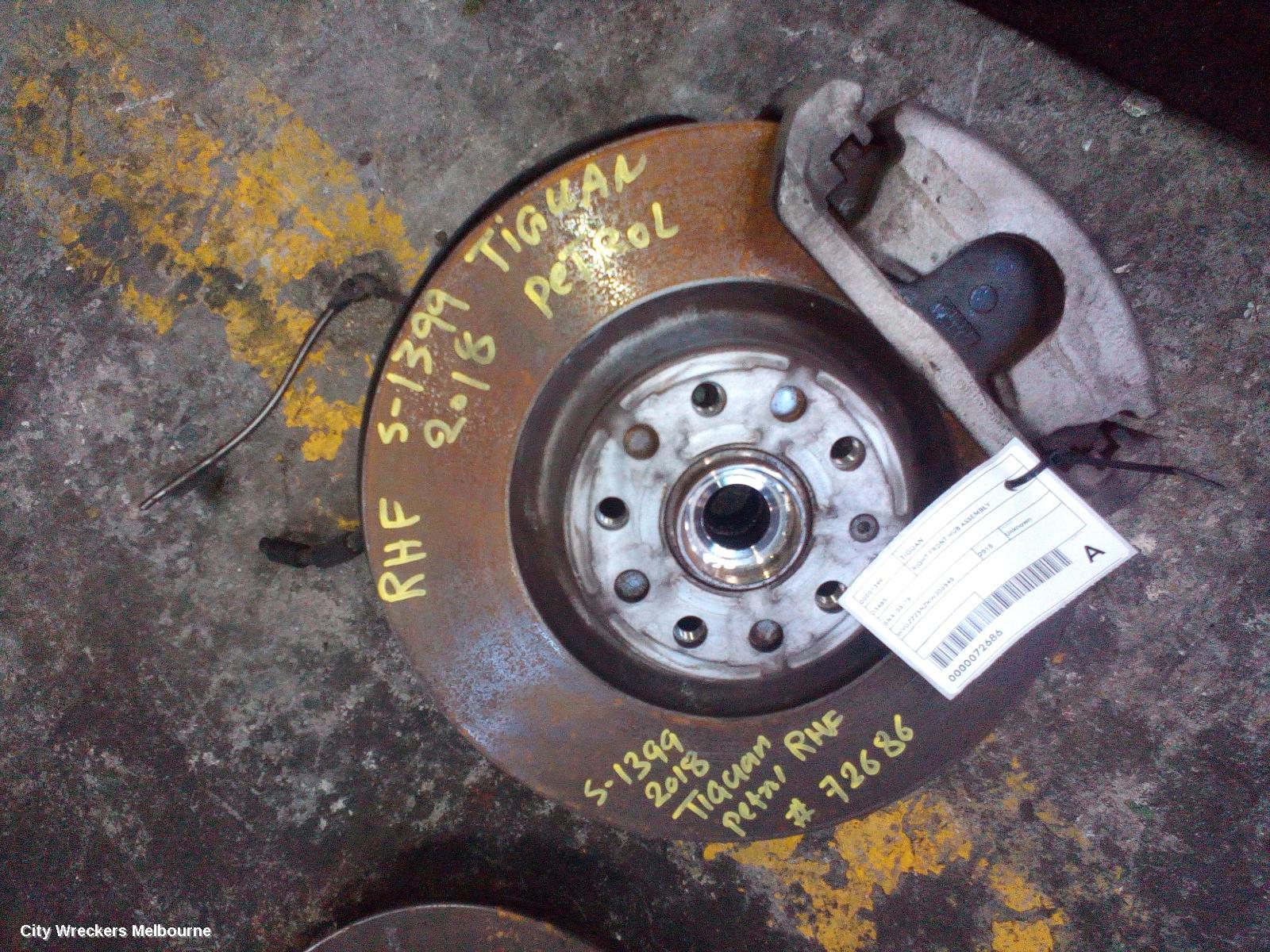 VOLKSWAGEN TIGUAN RIGHT FRONT HUB ASSEMBLY, 5NA, 06/2016 - 02/2024