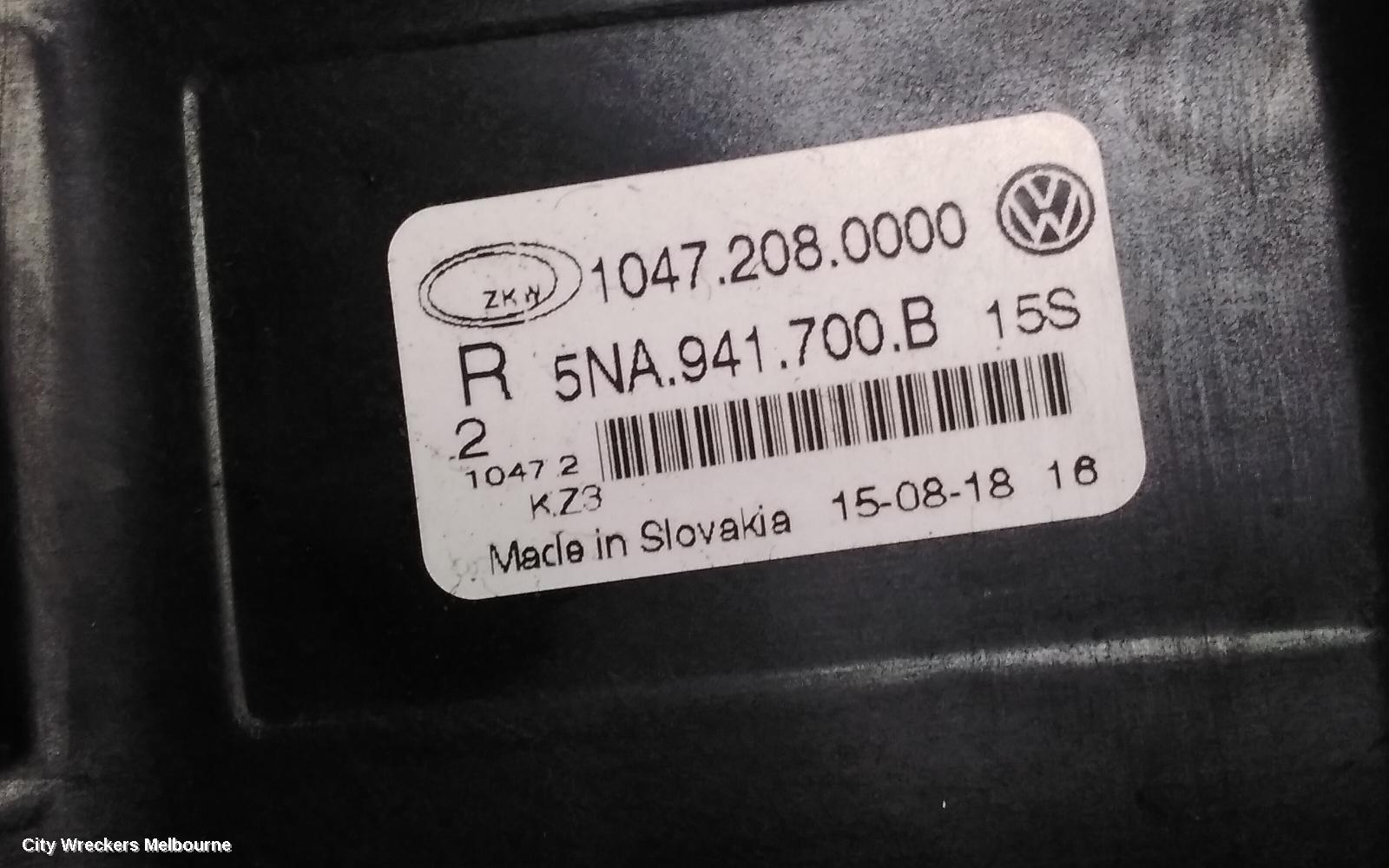 VOLKSWAGEN TIGUAN RIGHT INDICATOR/FOG/SIDE, BUMPER FOGLAMP, 5NA, 06/2016 ONWARDS
