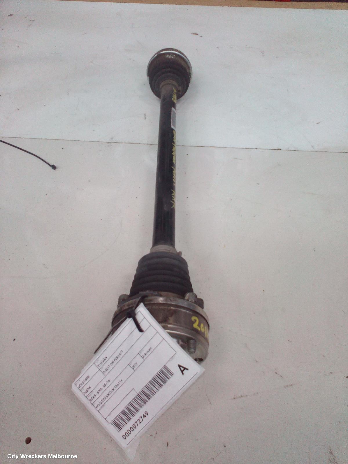VOLKSWAGEN TIGUAN RIGHT DRIVESHAFT, REAR, 5NA, 06/2016 ONWARDS