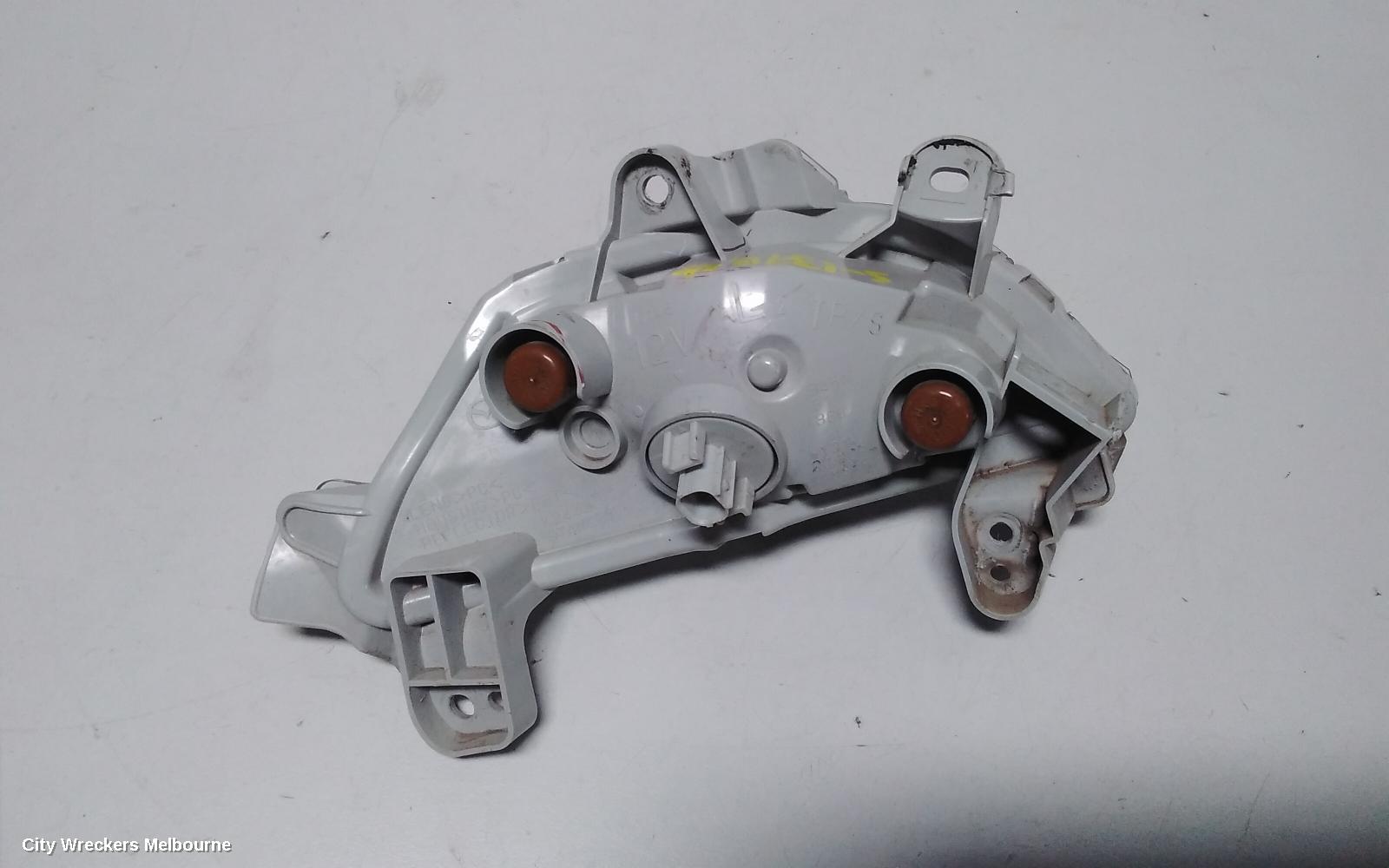 MAZDA 3 LEFT INDICATOR/FOG/SIDE, BUMPER FLASHER, BM, 11/2013 - 05/2016