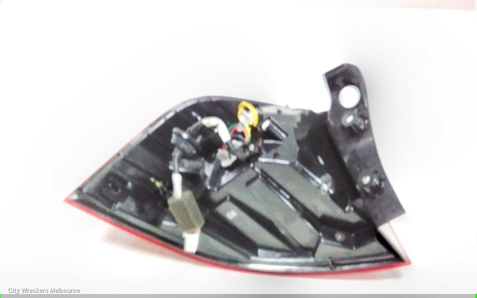 KIA RIO RIGHT TAILLIGHT, UB, IN BODY, 3DR/5DR HATCH, STANDARD TYPE, 08/2011 - 11/2016