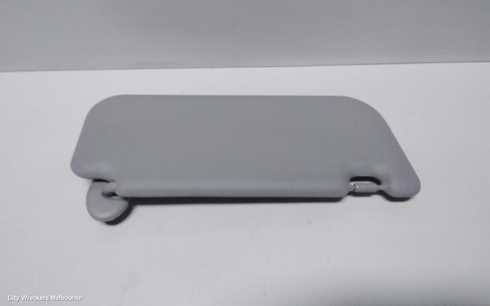 TOYOTA YARIS SUNVISOR, NCP9#, LH SIDE, W/ MIRROR TYPE, 10/2005 - 06/2016