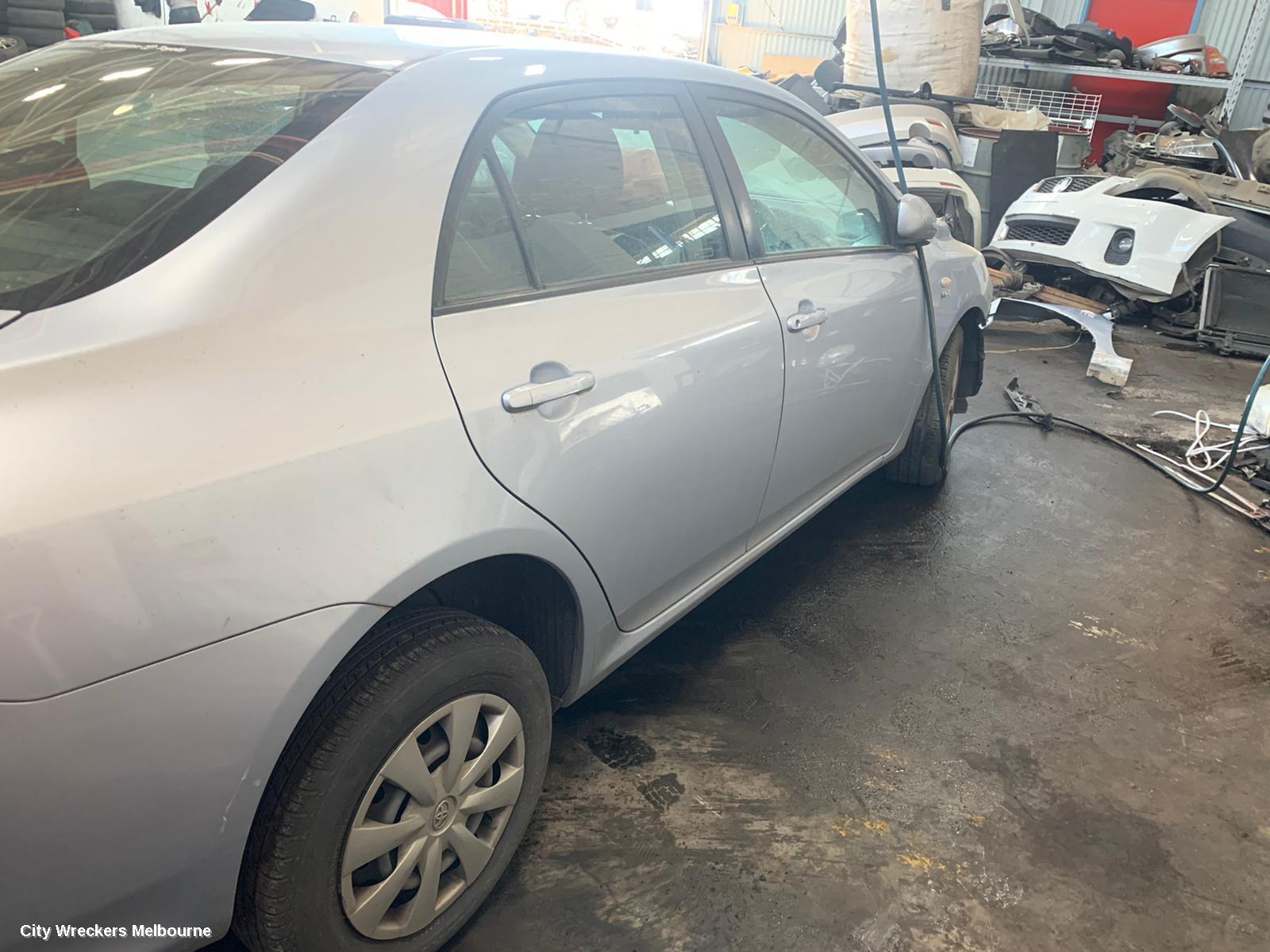 TOYOTA COROLLA LEFT FRONT WINDOW REG/MOTOR, ZRE152/20153R, 03/2007 - 10/2013