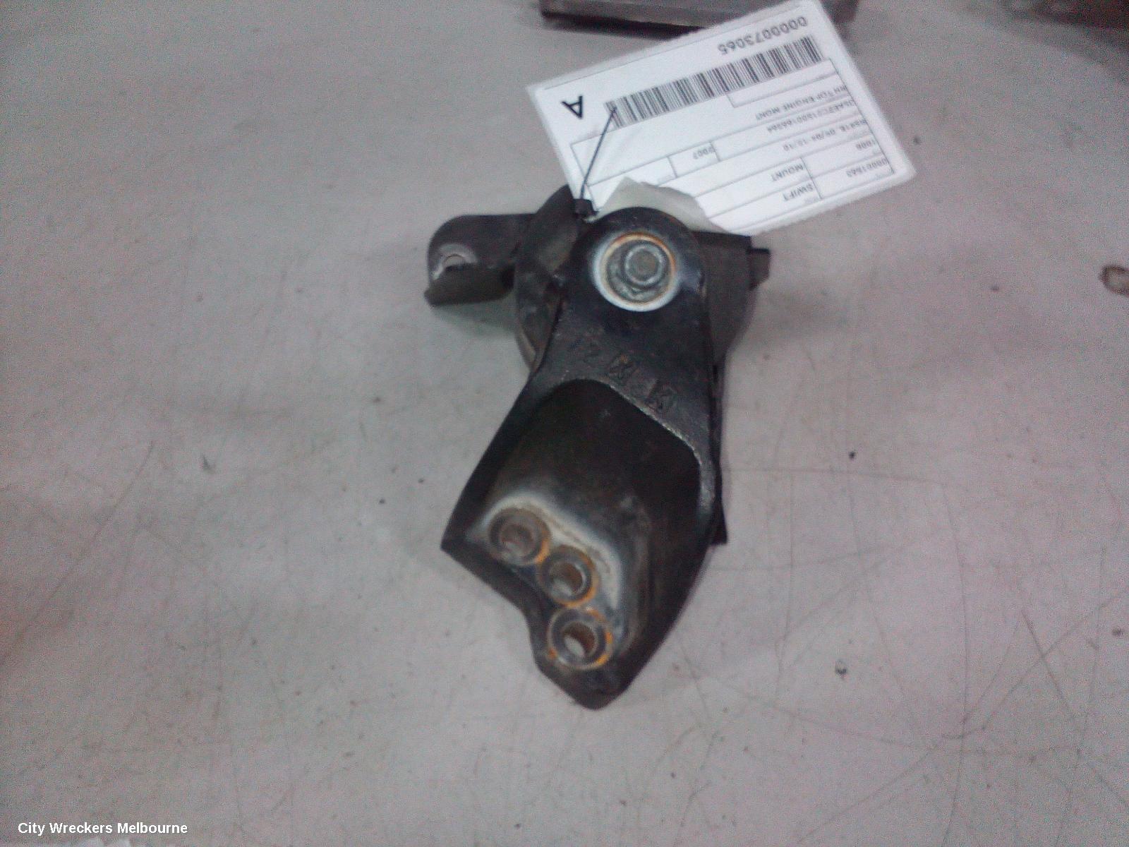 SUZUKI SWIFT MOUNT, RS415, 09/2004 - 12/2010