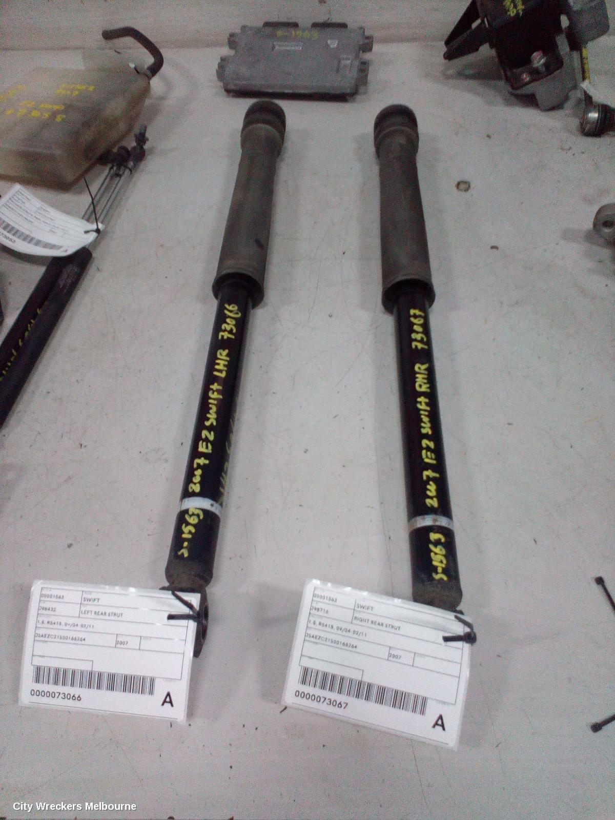 SUZUKI SWIFT LEFT REAR STRUT, 1.5, RS415, 09/2004 - 02/2011