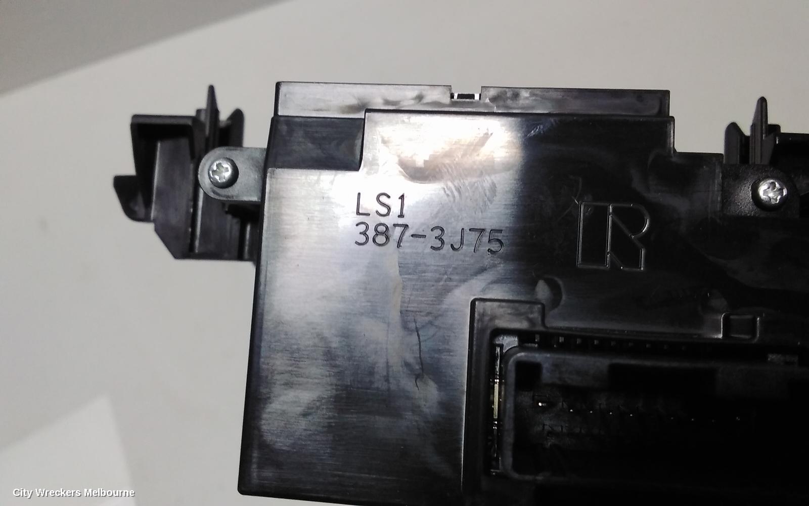 SUZUKI SWIFT COMBINATION SWITCH, FLASHER SWITCH, AZ, 04/2017 ONWARDS