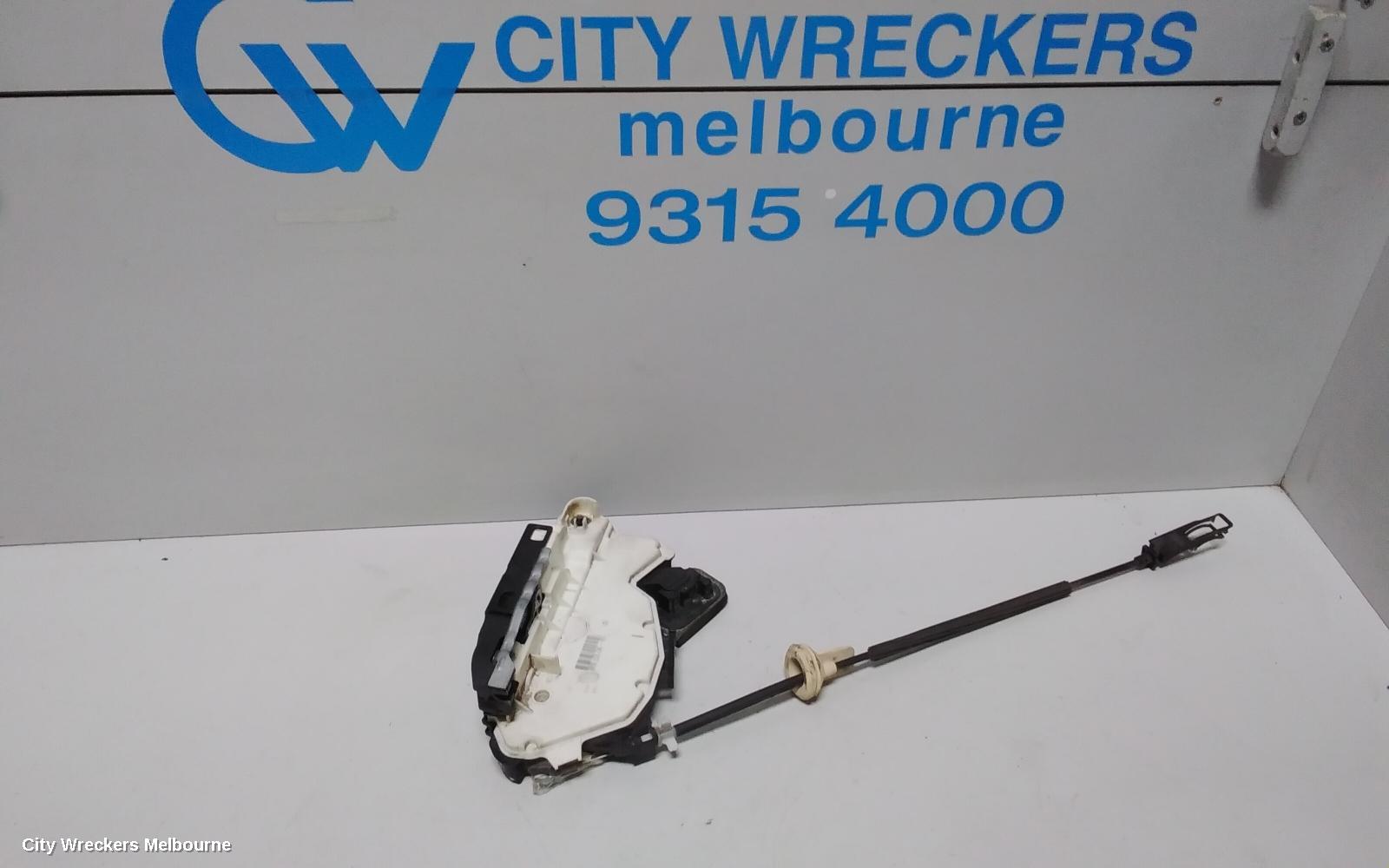 VOLKSWAGEN GOLF DOOR/BOOT/GATE LOCK, RIGHT FRONT DOOR LOCK, GEN 6, HATCH/CABRIO, P/N 5K2837016B, 12/2008 - 01/2016