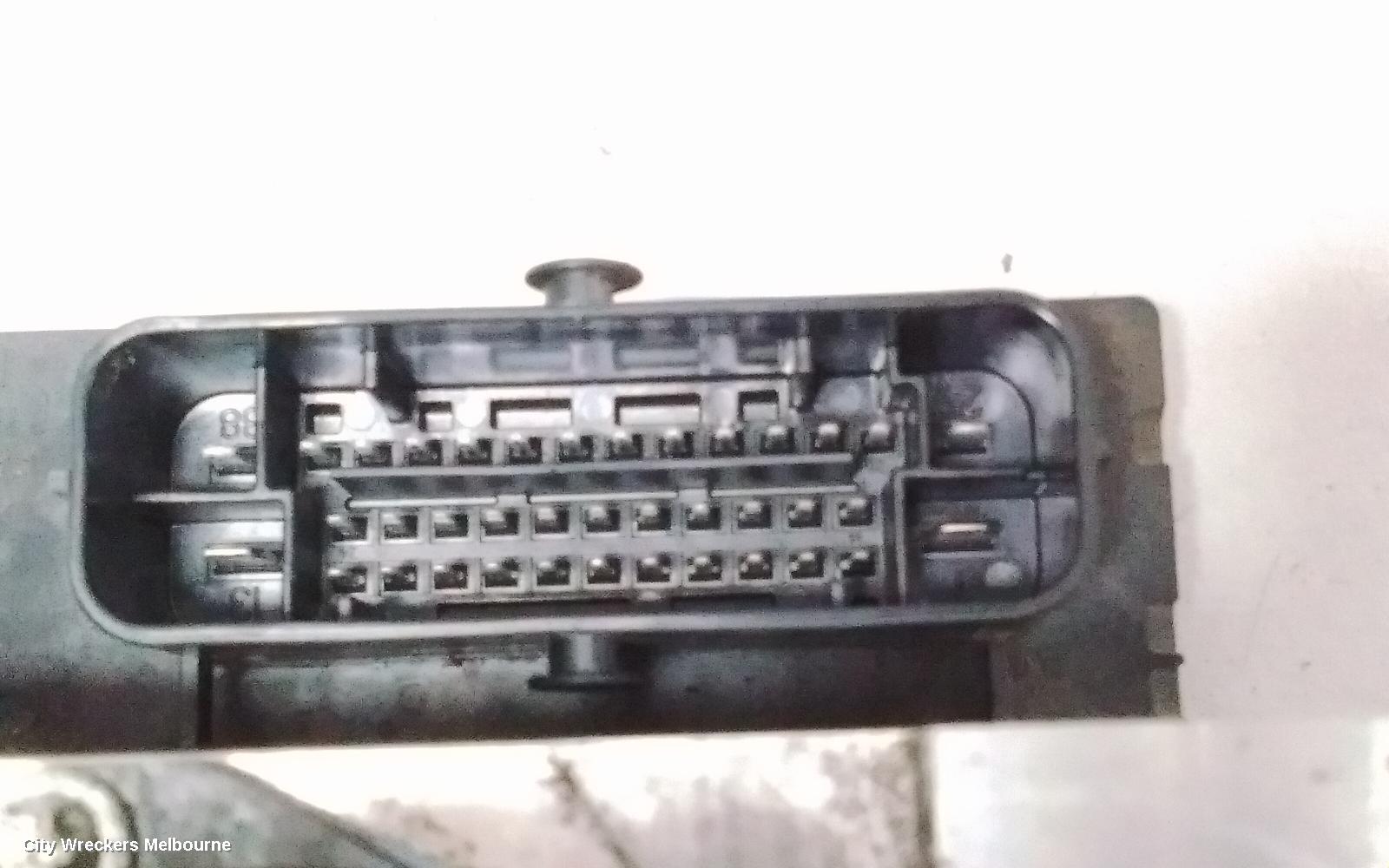 AUDI A4 ABS PUMP/MODULATOR, B8 8K, P/N 8K0907379AA, 02/2008 - 09/2015