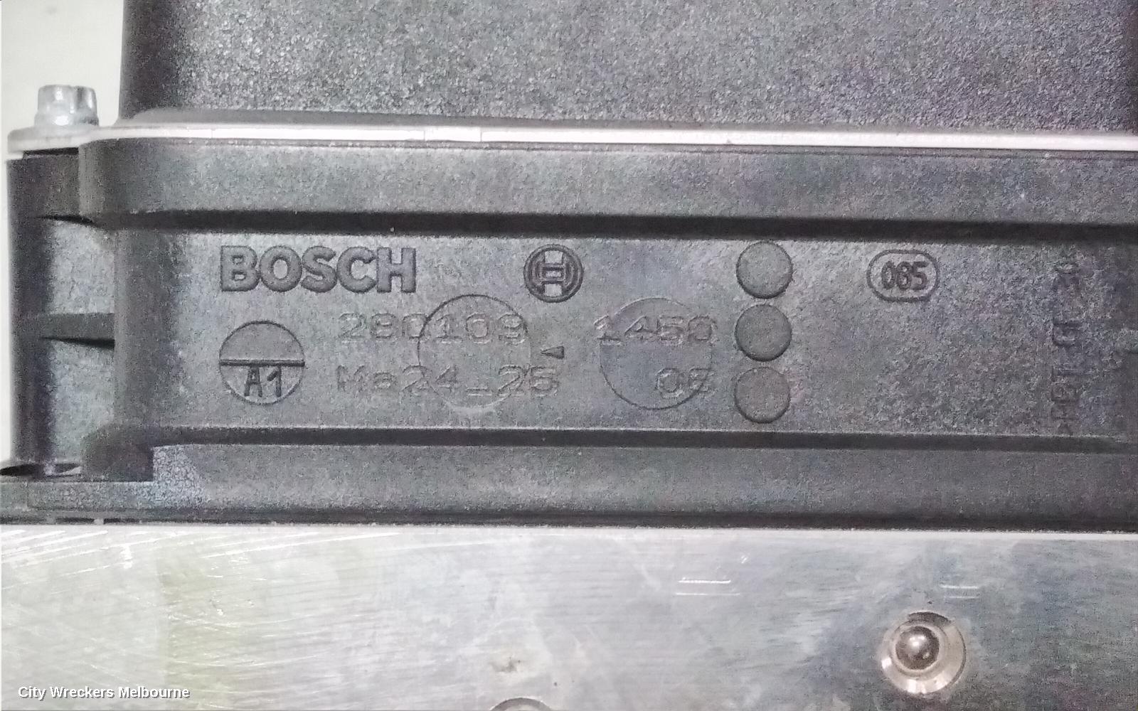 AUDI A4 ABS PUMP/MODULATOR, B8 8K, P/N 8K0907379AA, 02/2008 - 09/2015