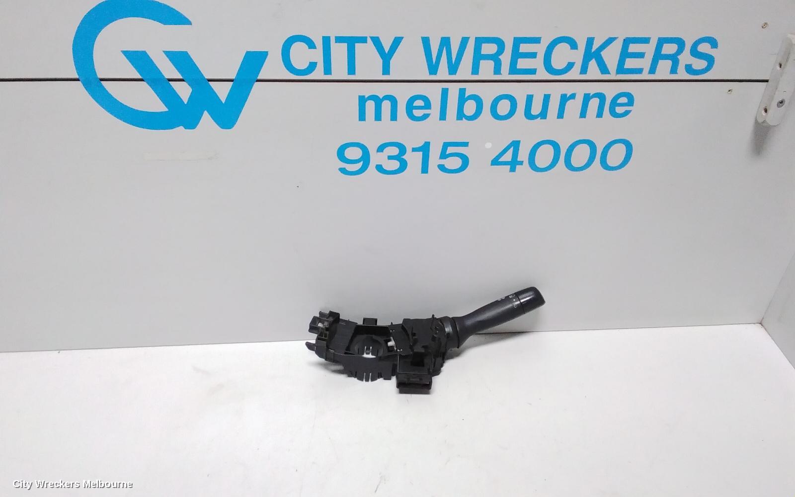 TOYOTA HILUX COMBINATION SWITCH, FLASHER SWITCH, NON FOGLAMP TYPE, 07/2011 - 08/2015