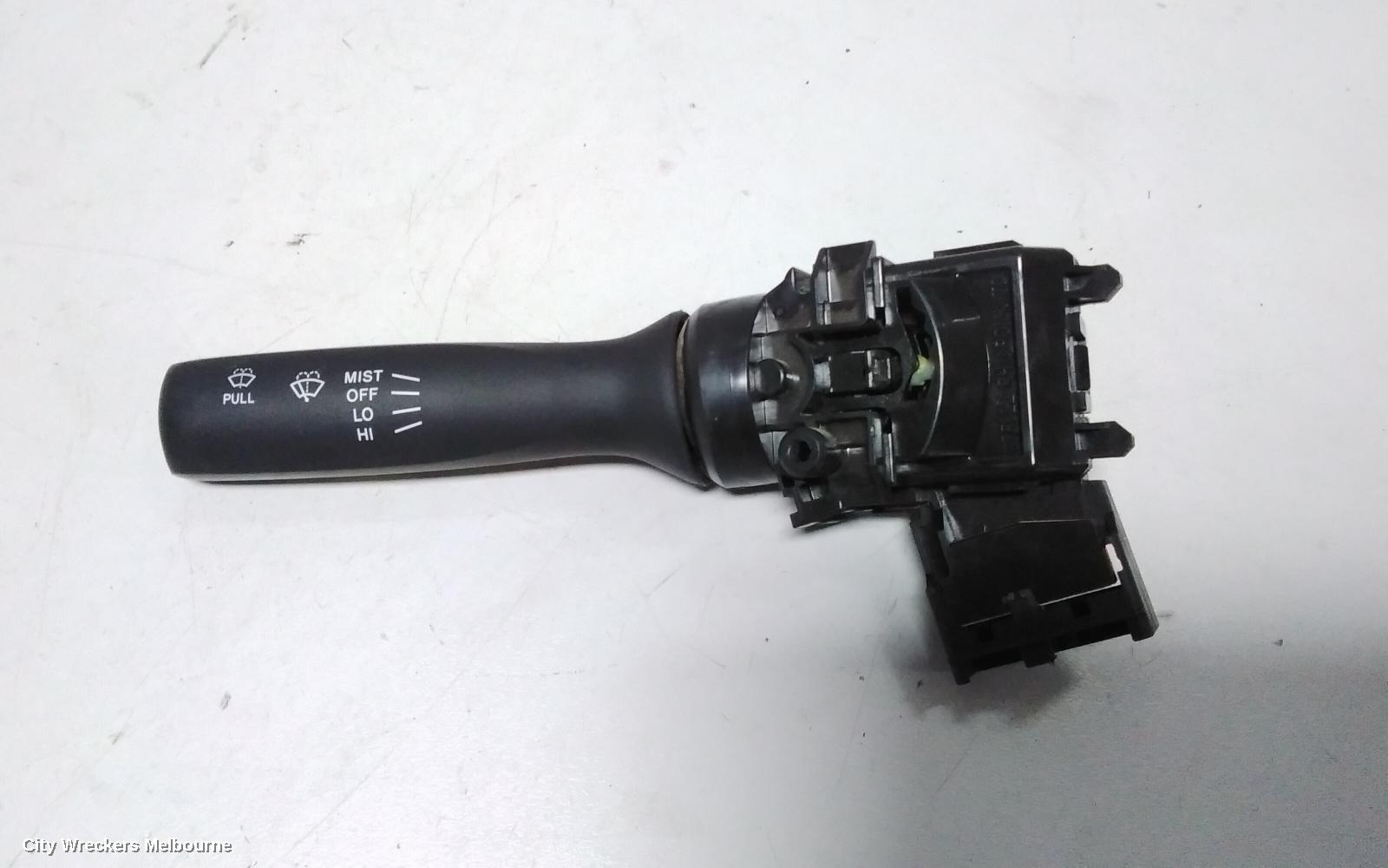 TOYOTA HILUX COMBINATION SWITCH, WIPER SWITCH, NON INTERMITTENT TYPE, 07/2011 - 08/2015