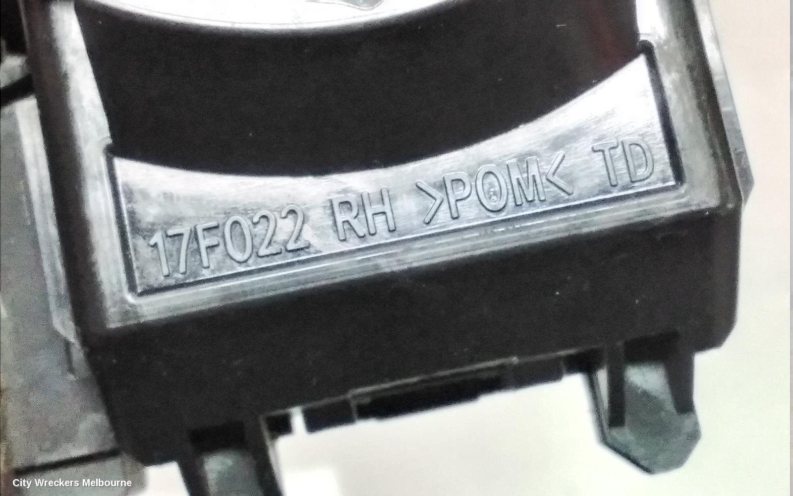 TOYOTA HILUX COMBINATION SWITCH, WIPER SWITCH, NON INTERMITTENT TYPE, 07/2011 - 08/2015