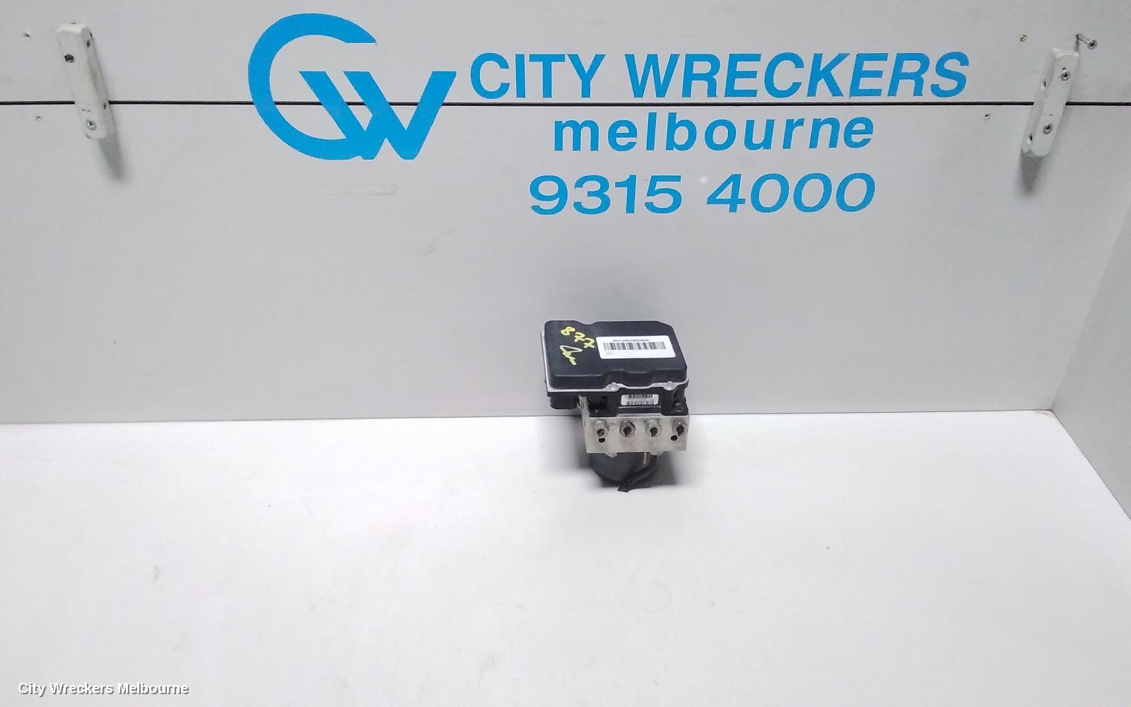 HOLDEN COMMODORE ABS PUMP/MODULATOR, VE, W/ TRACTION CONTROL TYPE, 09/2010 - 04/2013