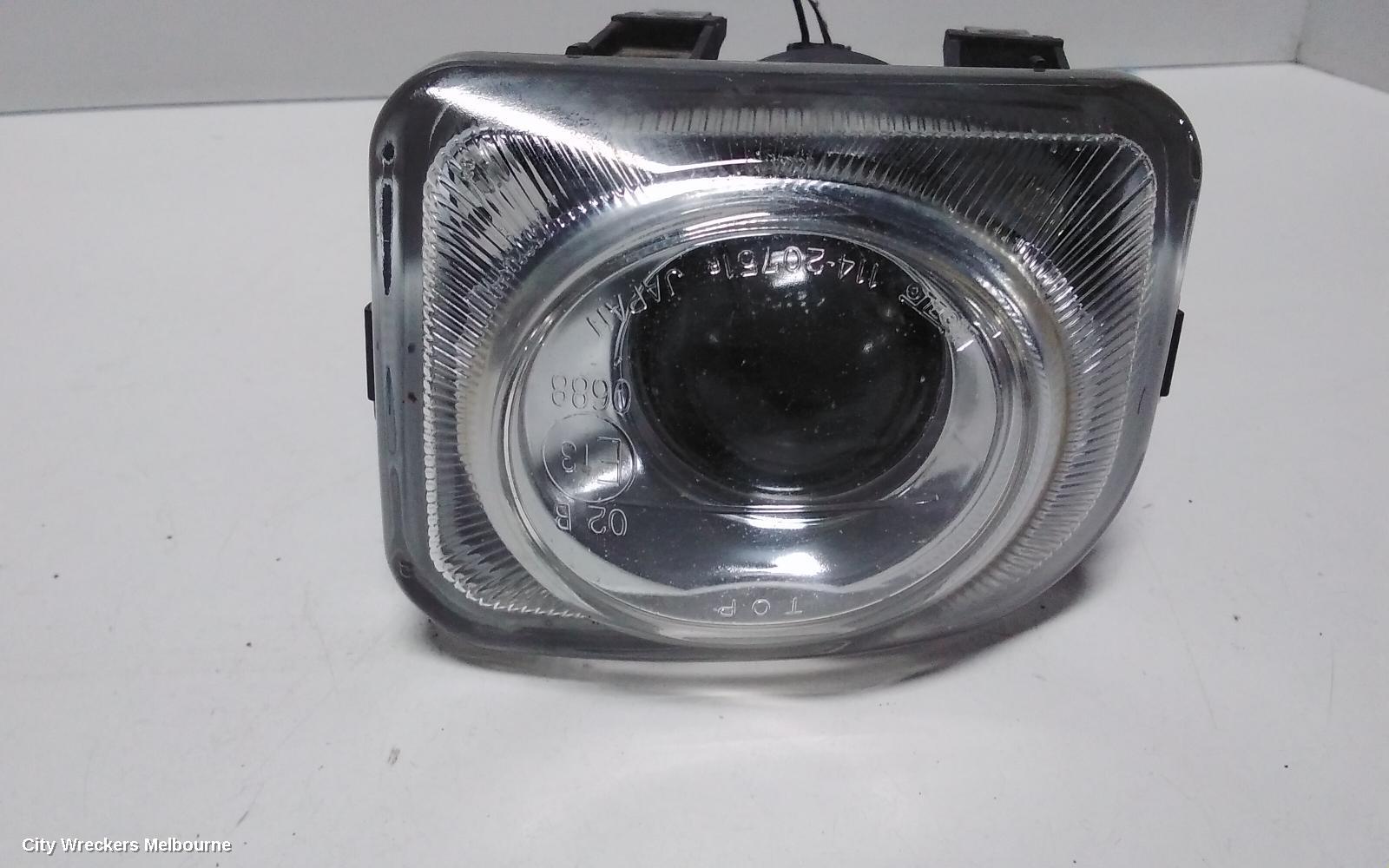 SUBARU LIBERTY RIGHT INDICATOR/FOG/SIDE, 3RD GEN BUMPER SPOTLIGHT (KIOTO 114-20751) 08/2001 - 08/2003
