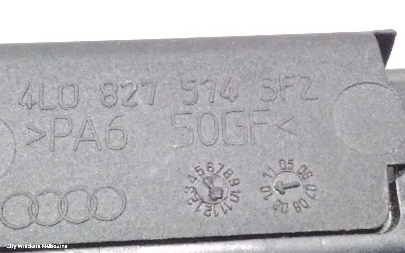AUDI Q7 TAILGATE HANDLE, 4L, 09/2006 - 08/2015