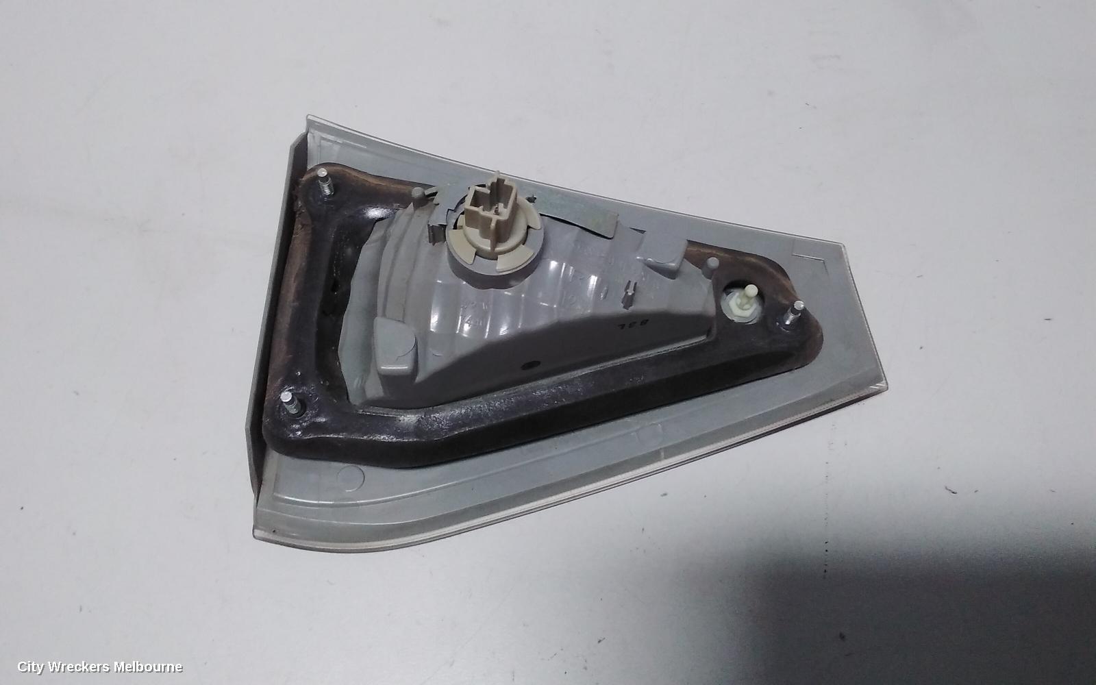 SUBARU IMPREZA REAR GARNISH, TAILGATE LAMP (RH SIDE), HATCH, G3, 04/2007 - 11/2011
