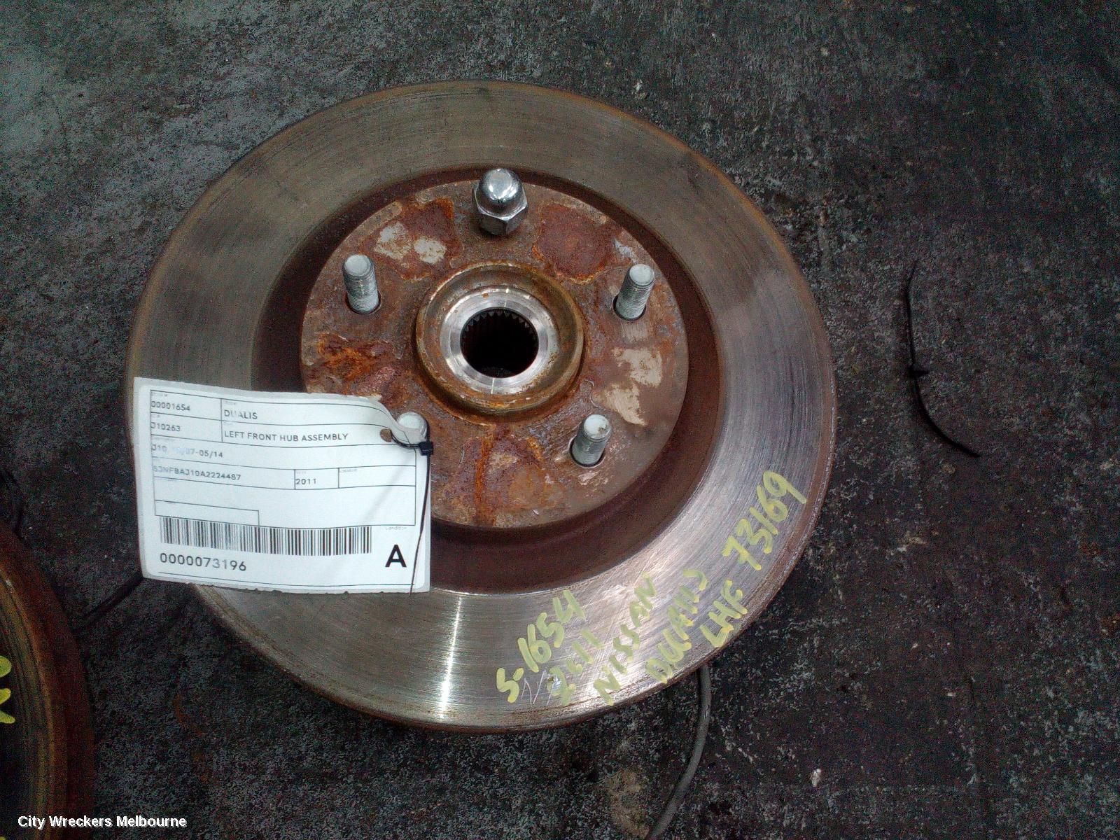 NISSAN DUALIS LEFT FRONT HUB ASSEMBLY, J10, 10/2007 - 05/2014