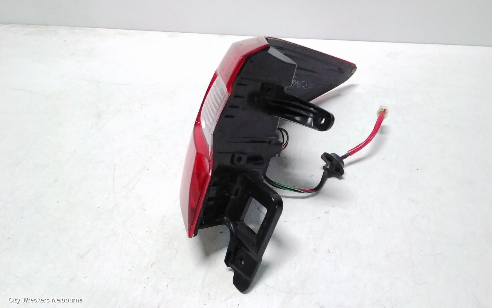 SUBARU OUTBACK LEFT TAILLIGHT, 6TH GEN, IN BODY, 08/2014 - 12/2020