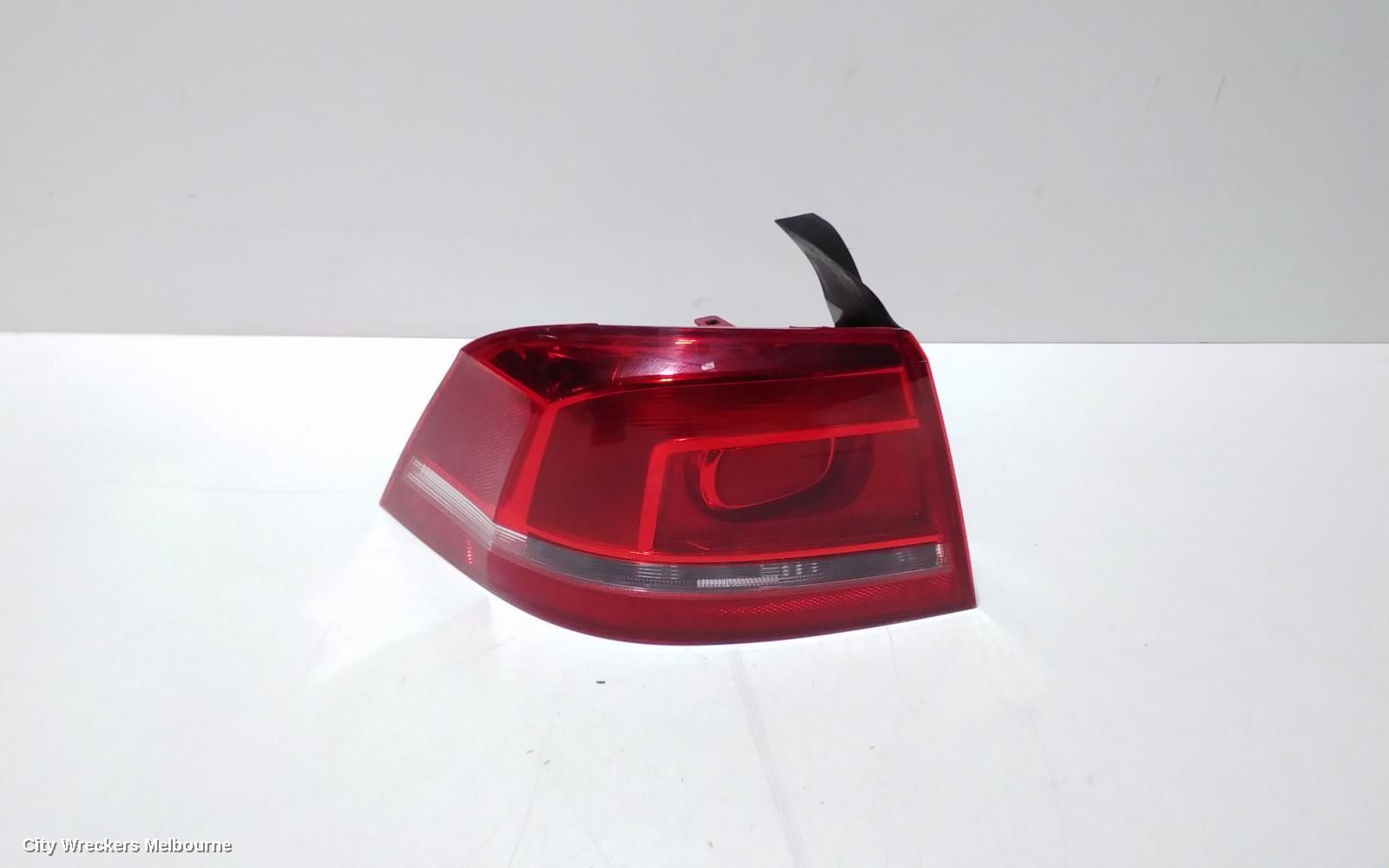 VOLKSWAGEN PASSAT LEFT TAILLIGHT, 3C/MK6 B7, SEDAN, NON LED TYPE, 09/2010 - 05/2015