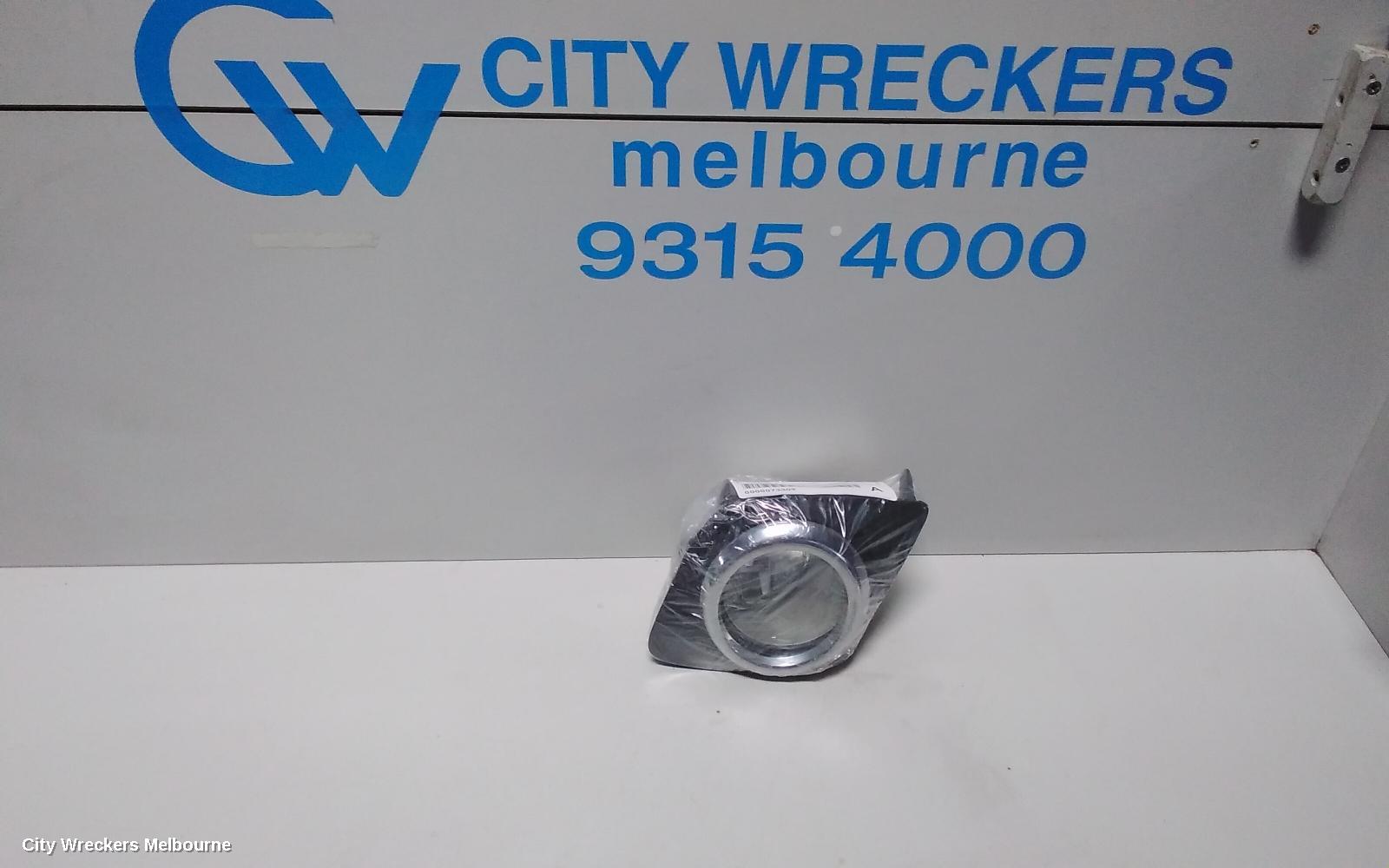 TOYOTA RAV4 LEFT INDICATOR/FOG/SIDE, BUMPER FOGLAMP, ACA33, 11/2005 - 11/2012