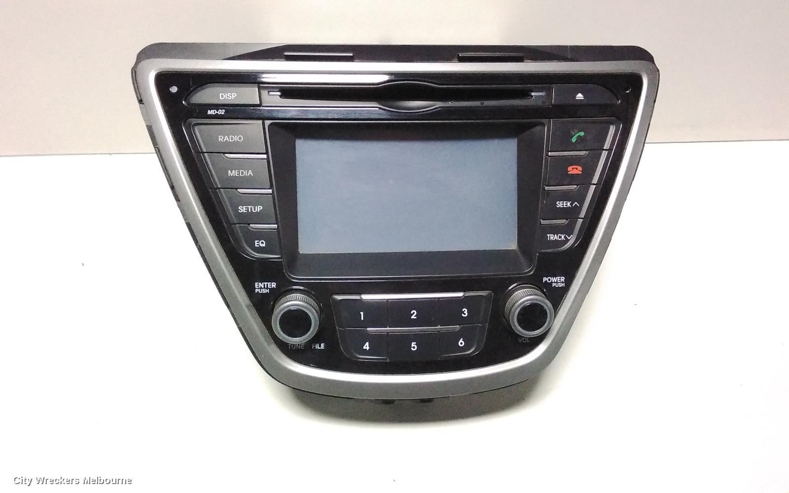 HYUNDAI ELANTRA RADIO/CD/DVD/SAT/TV, LARGE COLOUR DISPLAY SCREEN, DUAL KNOB TYPE, MD, 10/2013 - 11/2015
