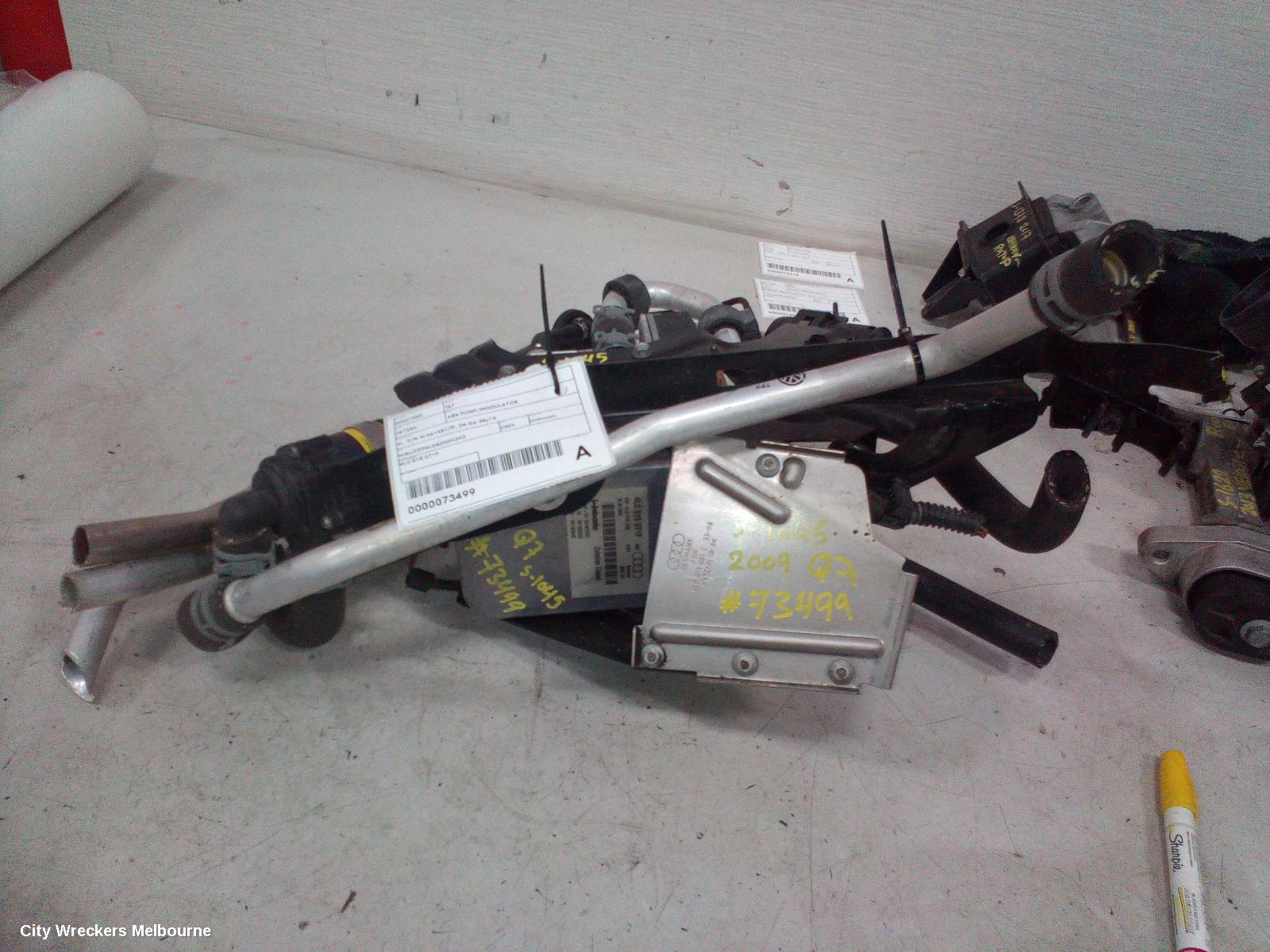 AUDI Q7 ABS PUMP/MODULATOR, 4L, P/N 4L0614517F, 09/2006 - 08/2015