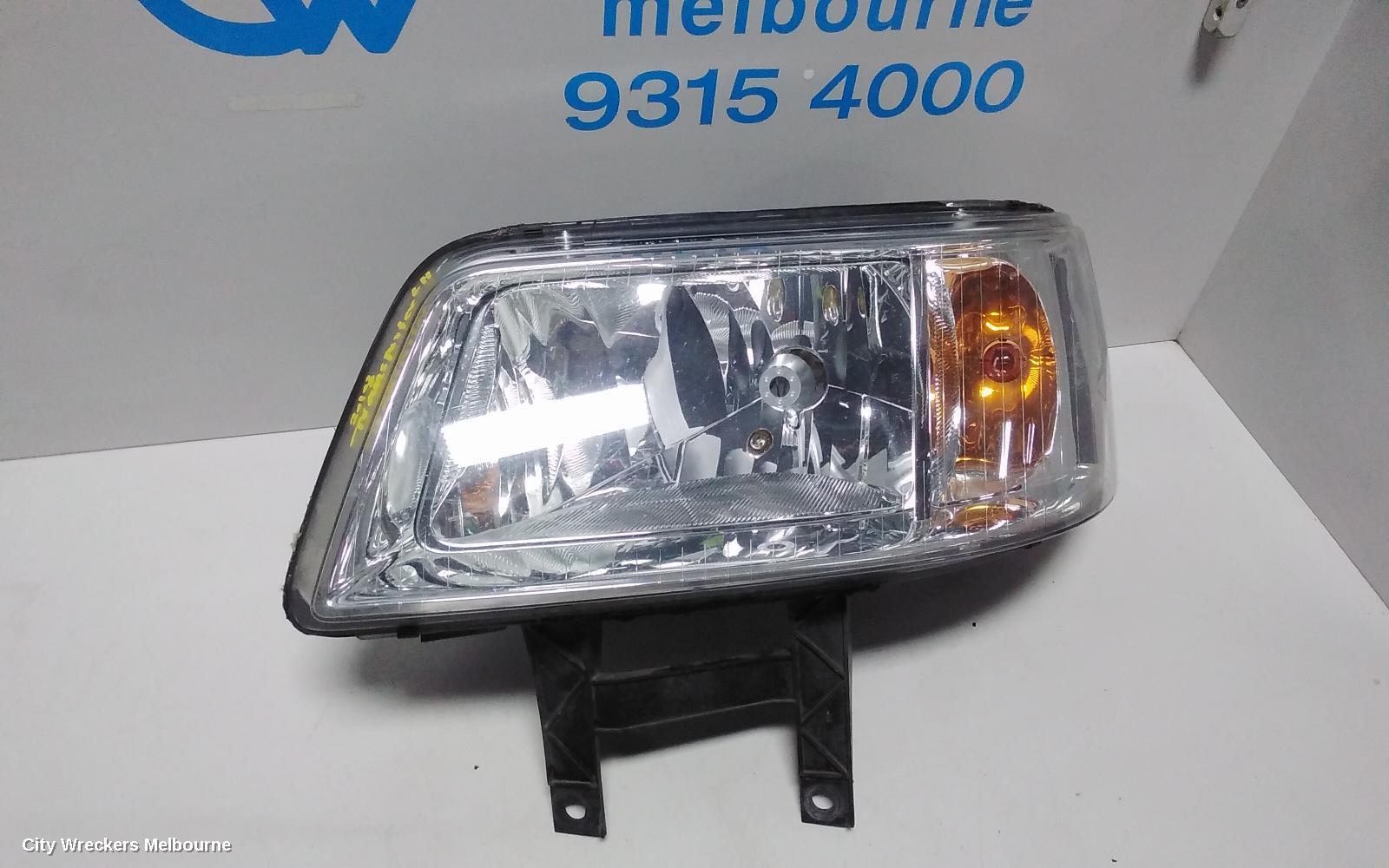 VOLKSWAGEN TRANSPORTER LEFT HEADLAMP, T5, TRANSPORTER/KOMBI, 08/2004 - 10/2010