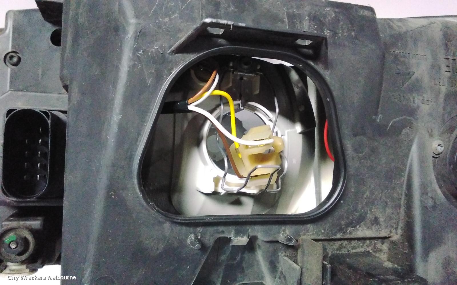 VOLKSWAGEN TRANSPORTER LEFT HEADLAMP, T5, TRANSPORTER/KOMBI, 08/2004 - 10/2010