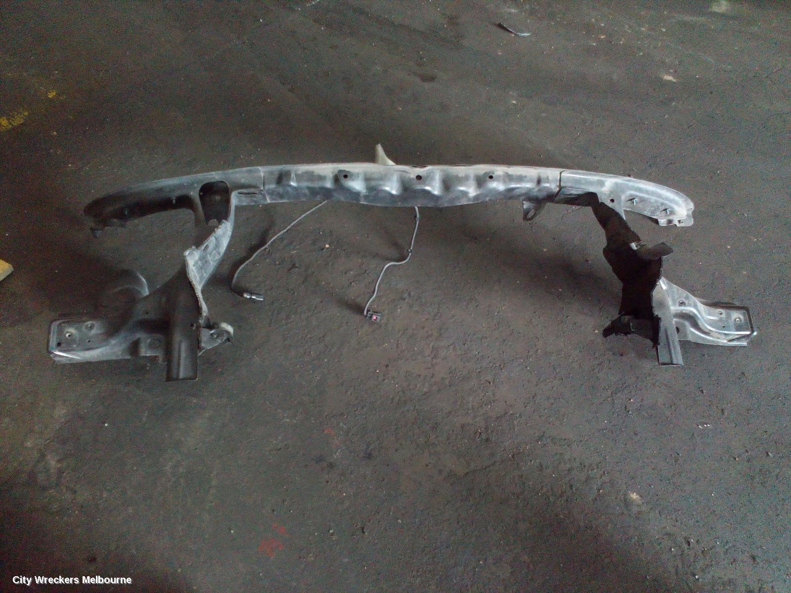 VOLKSWAGEN TRANSPORTER RADIATOR SUPPORT, T5, 08/2004 - 09/2009