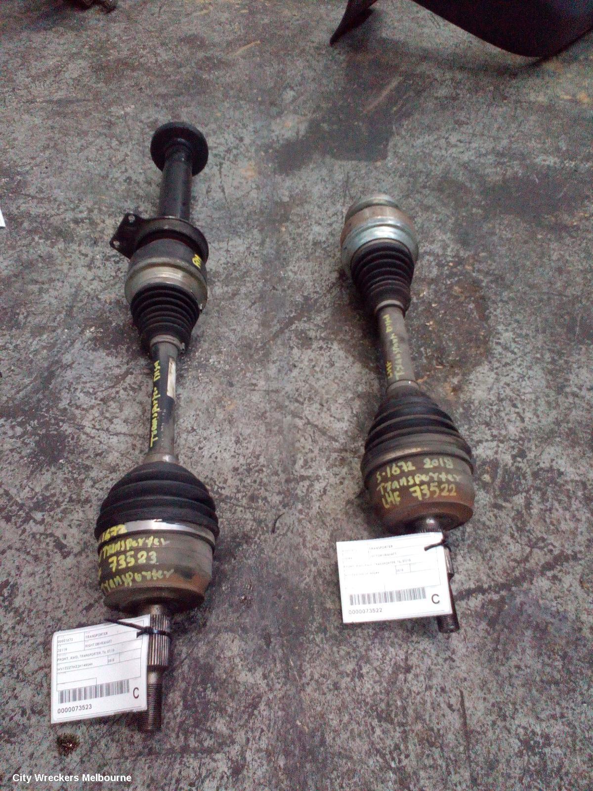 VOLKSWAGEN TRANSPORTER RIGHT DRIVESHAFT, FRONT, DIESEL, 2.0, TURBO, T5, 03/2010 - 06/2015