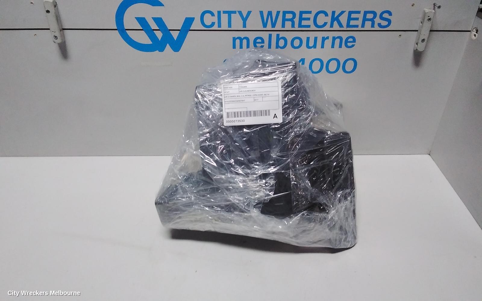 VOLKSWAGEN TIGUAN AIR CLEANER/BOX, AIR CLEANER, 5NA, 2.0, PETROL, CZPA CODE, 06/2016 ONWARDS