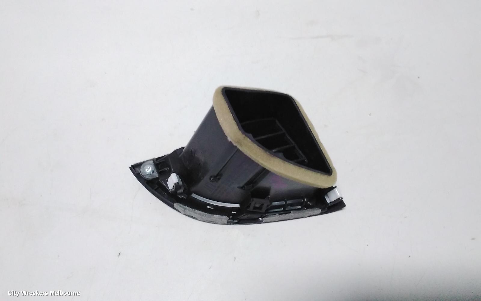 HONDA CRV, RM, 11/2012 - 04/2017, LEFT AIRVENT: 73545