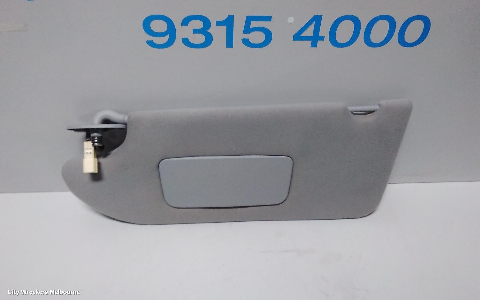 MITSUBISHI 380 SUNVISOR, DB, LH FRONT, 09/2005 - 03/2008