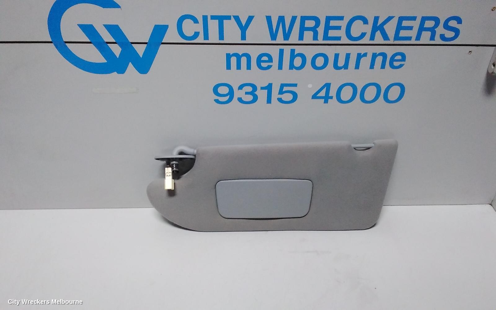MITSUBISHI 380 SUNVISOR, DB, LH FRONT, 09/2005 - 03/2008