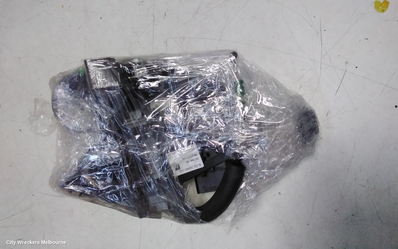LAND ROVER RANGEROVER EVOQUE DOOR/BOOT/GATE LOCK, LEFT REAR DOOR LOCK, L538, W/ KEYLESS START TYPE (ONE WIRE PLUG), 11/2011 - 01/2019