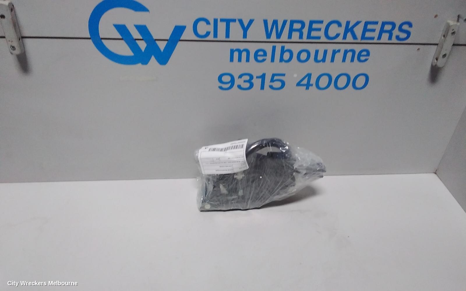 LAND ROVER RANGEROVER EVOQUE DOOR/BOOT/GATE LOCK, LEFT REAR DOOR LOCK, L538, W/ KEYLESS START TYPE (ONE WIRE PLUG), 11/2011 - 01/2019