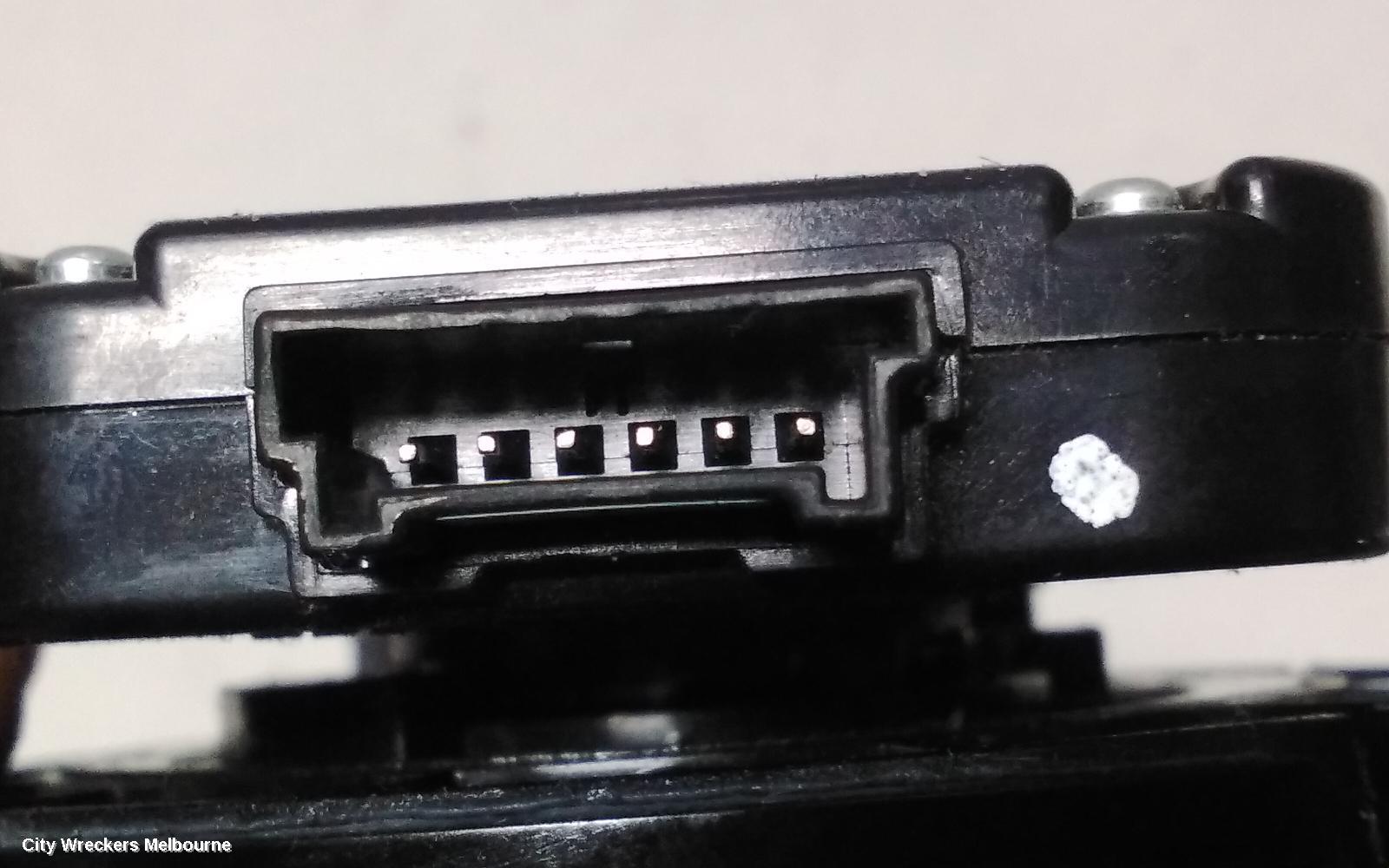 HOLDEN COMMODORE AIRBAG MODULE/SENSOR, CLOCKSPRING, VF, 05/2013 - 12/2017
